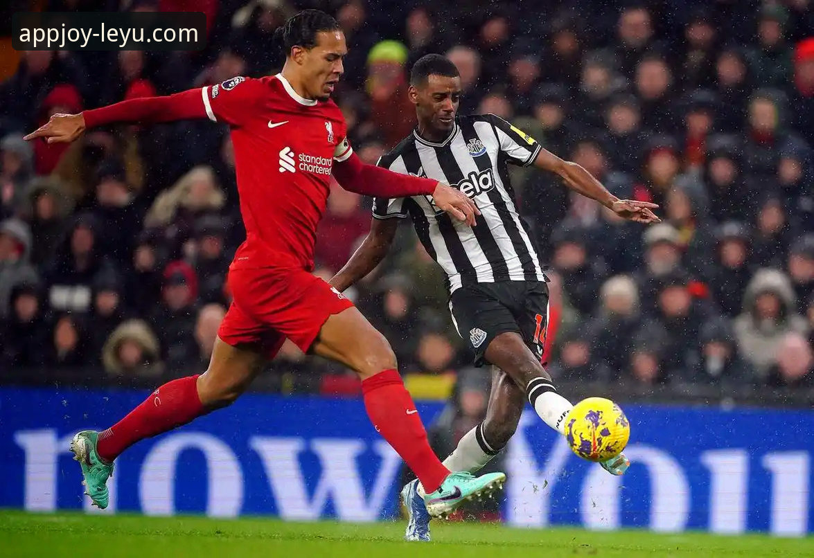 资深用户分享：在乐鱼体育平台追踪恒大事件，看透“金元足球”的兴衰启示